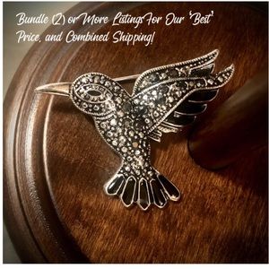 🕊~ Brooch Hummingbird ~ Wear on Any Scarf, Coat or Top, Bling Bling!